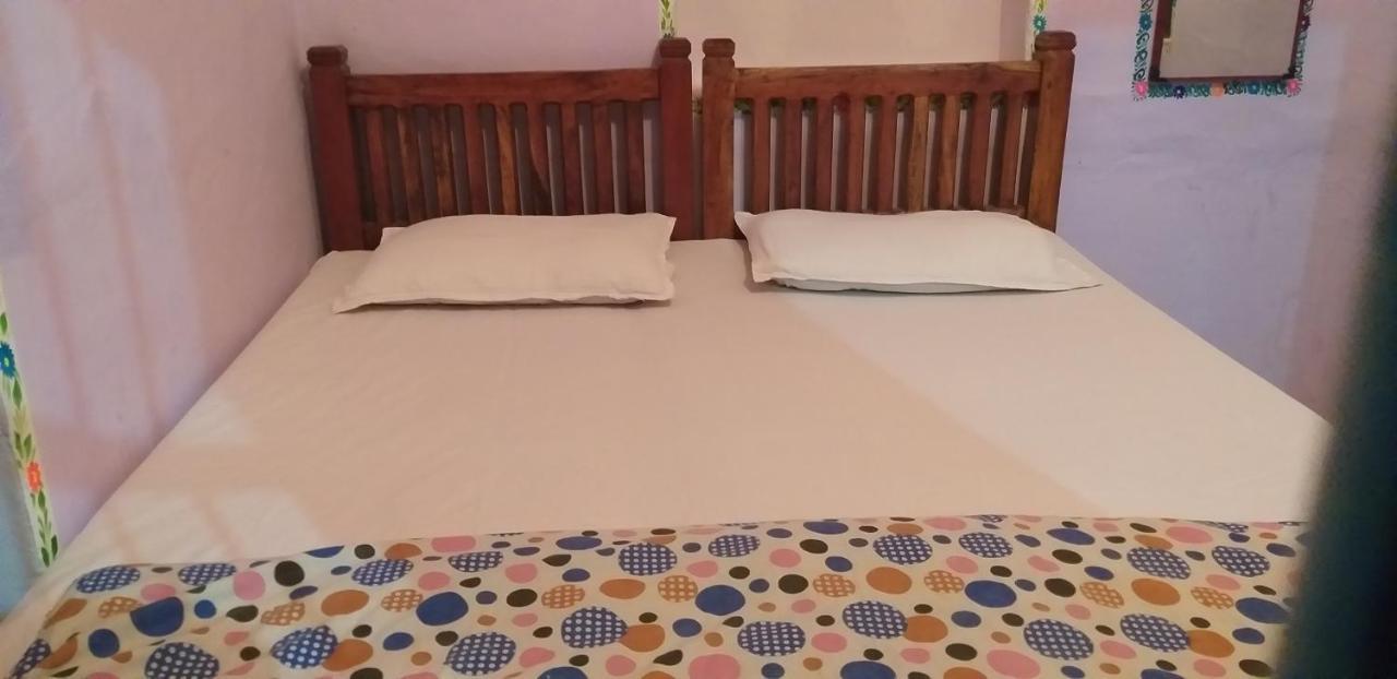 Milkman Guest House Pushkar Eksteriør bilde